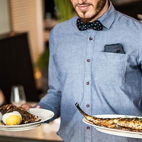 Dubai Marina Restaurants: The Maine